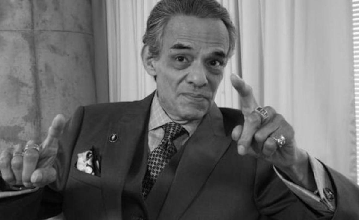 Rumores apuntan que José José está muy grave