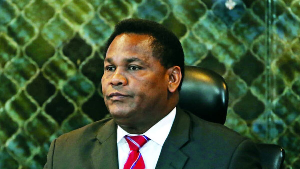 Carrasquilla le mete un coscorrón virtual al que puso que no levantaría ley seca