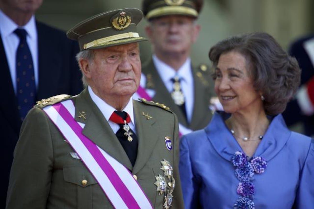 ¡Escándalo en España! Revista neerlandesa publica fotos de Juan Carlos I y Bárbara Rey