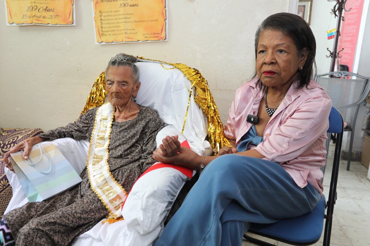 ¡108 años y contando! ‘Chayito’, la abuela que ha visto la historia de Panamá pasar frente a sus ojos