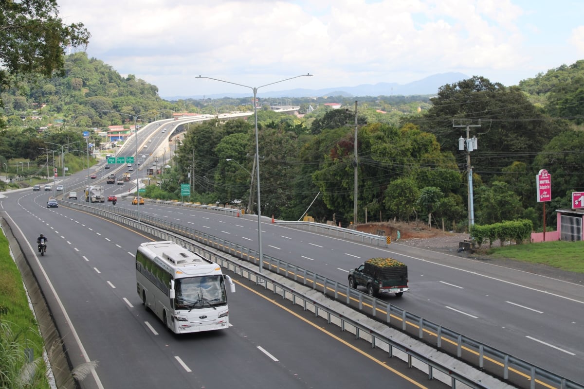 Seis carriles y 250 millones: así será la ampliación del corredor de las playas
