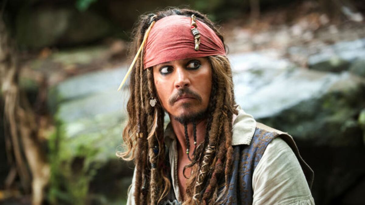 Disney ofrece $249 millones y una disculpa pública a Johnny Depp