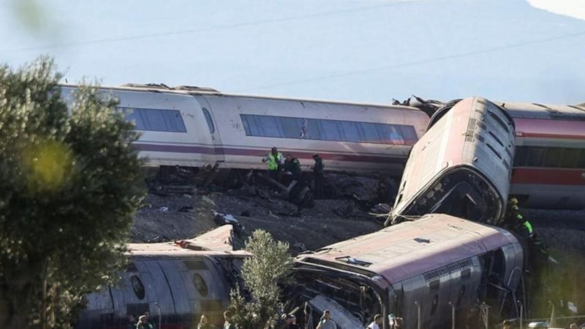 Última hora: Accidente de tren en Toledo, España, deja al menos 30 muertos tras choque de dos trenes de alta velocidad + videos