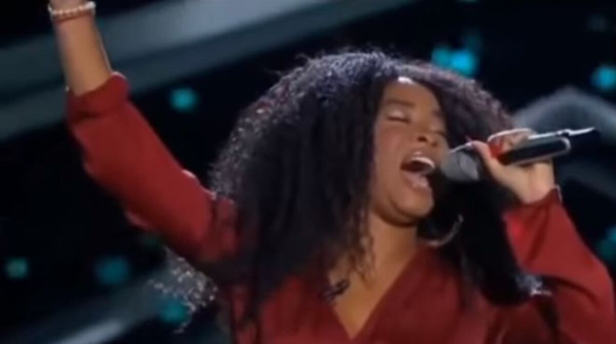 Brilla en La Voz.Panameña Diana Villamonte recibe tentadora propuesta de Maluma