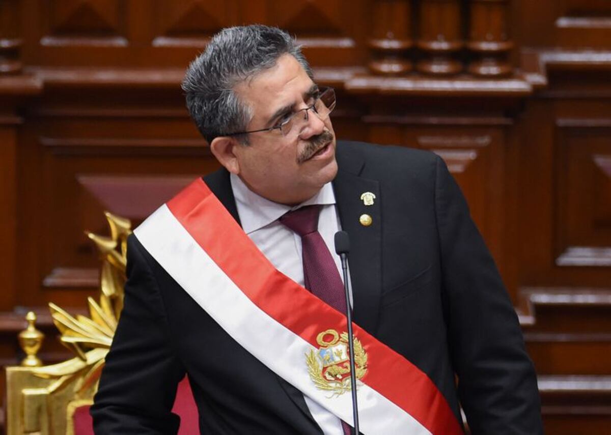 Protestas en Perú: Manuel Merino renuncia como presidente tras menos de una semana en el poder