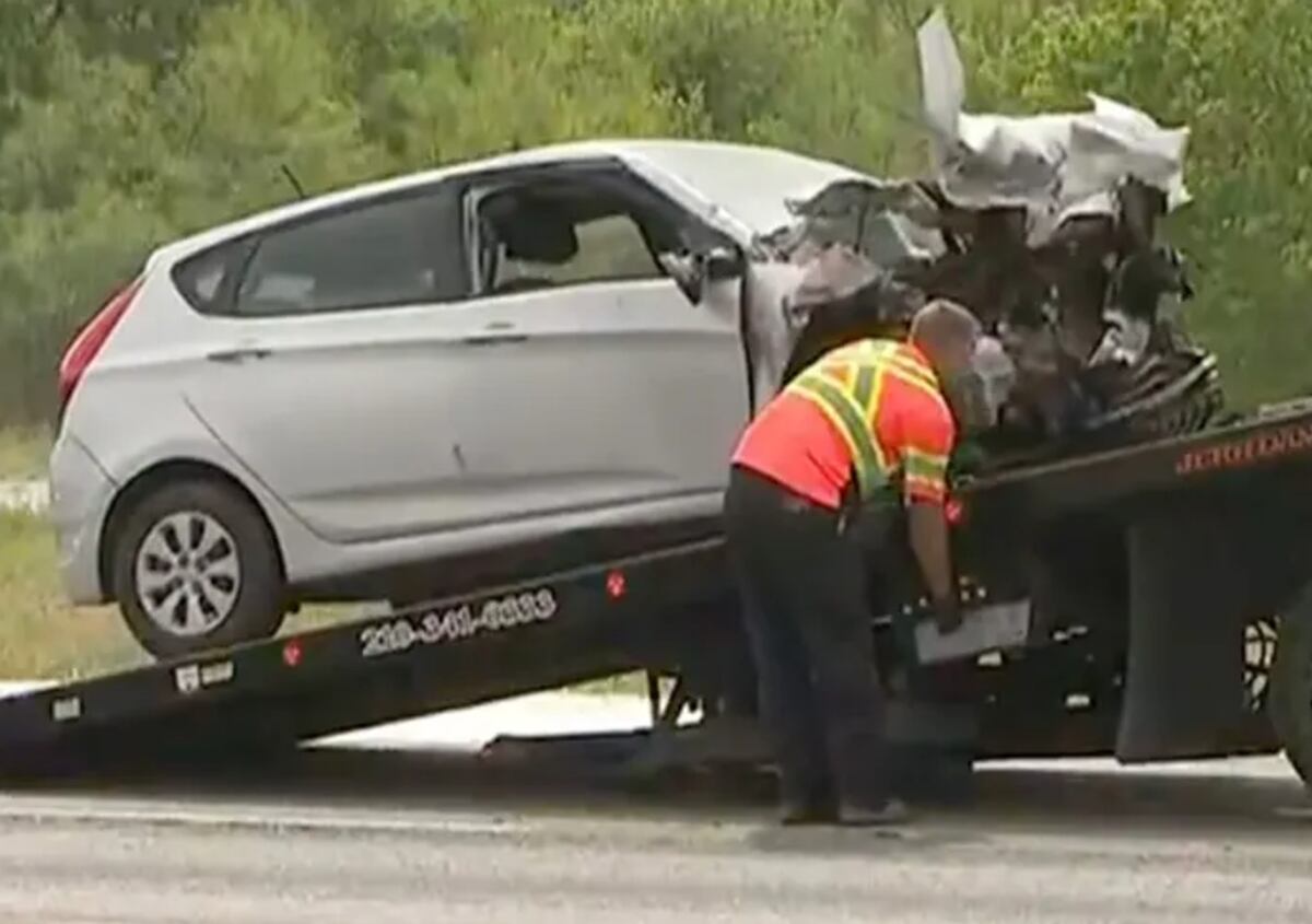 Muere luego de chocarse en el vehículo que recién había robado en San Antonio