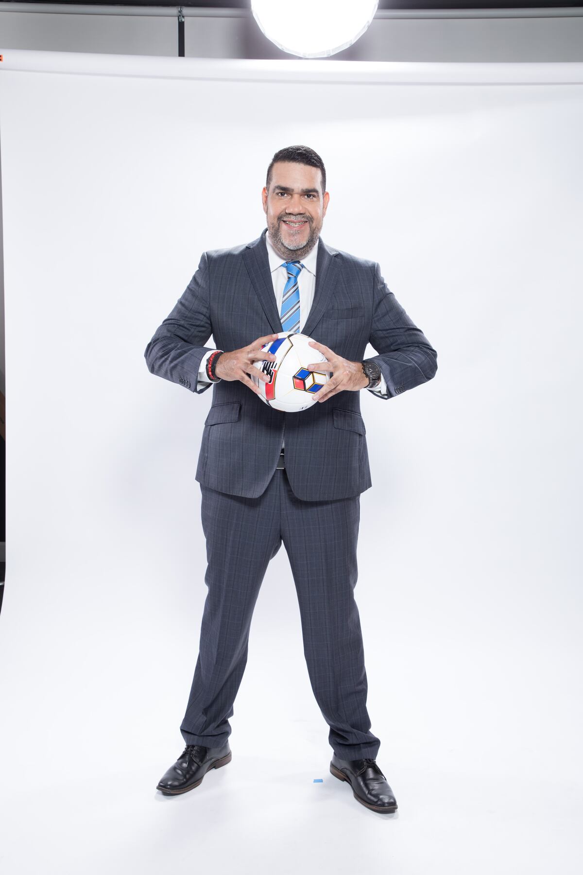 Fue una muy buena oferta. Shebelut niega que salida de Nex tuviera algo que ver con llegada de Rony Vargas