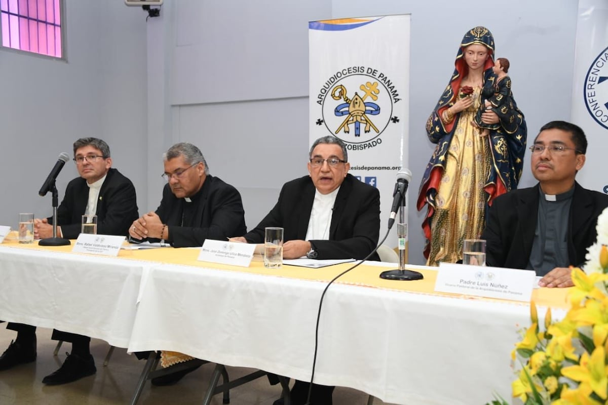 Ulloa: ‘Son ocho los sacerdotes que han sido separados por delitos de perversión, algunos con menores de edad’ | Videos