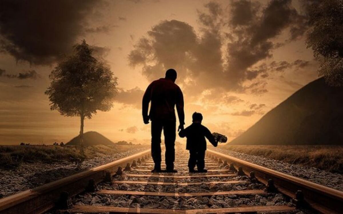 Hombre se hacía pasar por príncipe en EU para obtener fotos de niños