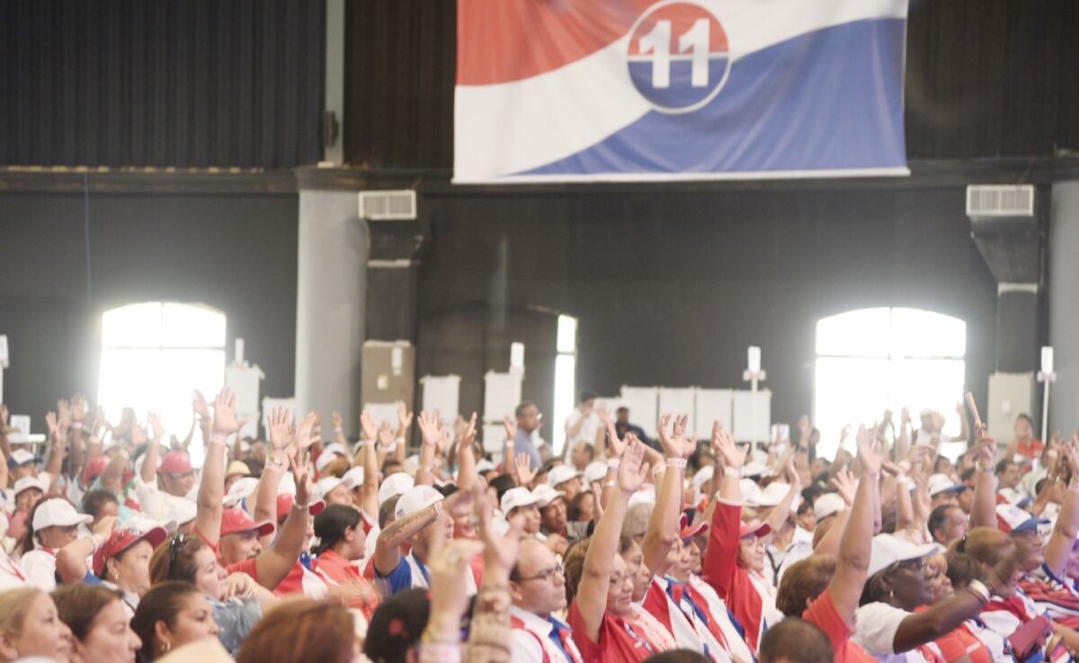 PRD realiza elecciones internas. Escogerán nuevos directivos.