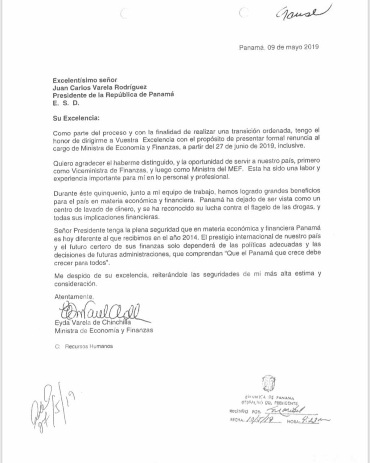 Ministra de Economía y Finanzas, Eyda Varela de Chinchilla,  renuncia