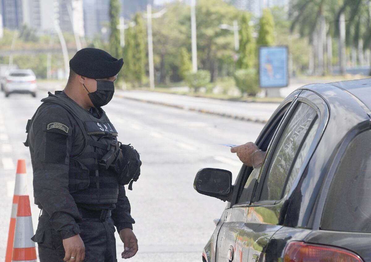Se reducen medidas de control sanitario en algunos distritos del país