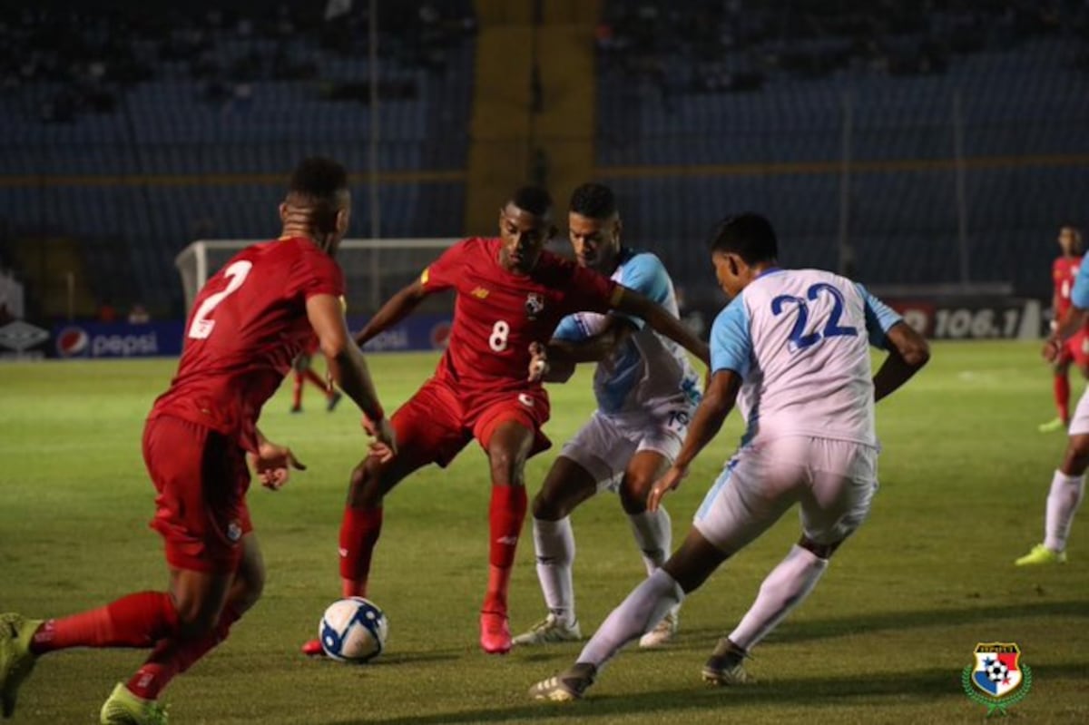 Al fin caen los goles, Panamá derrota 0-2 a Guatemala