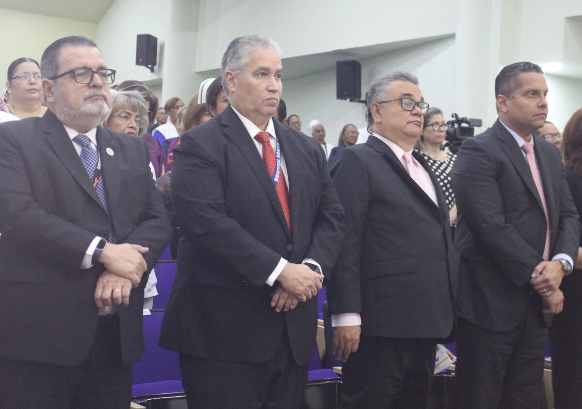 Hospital Santo Tomás celebra 322 años de servicio con emotiva ceremonia