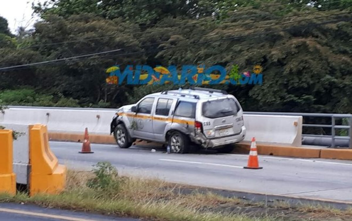 ¡TERRIBLE! Carro del Estado mata a abuela y nieta en Punta Barco