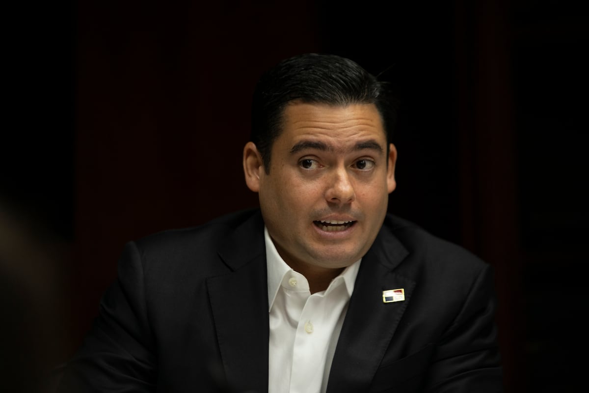 Gaby Carrizo sostiene su intención del 4x10 y aumento del salario mínimo a mil dólares