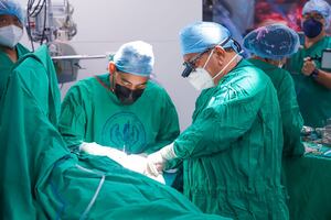 Inician cirugías en el Instituto Cardiovascular y Torácico de la Ciudad de la Salud