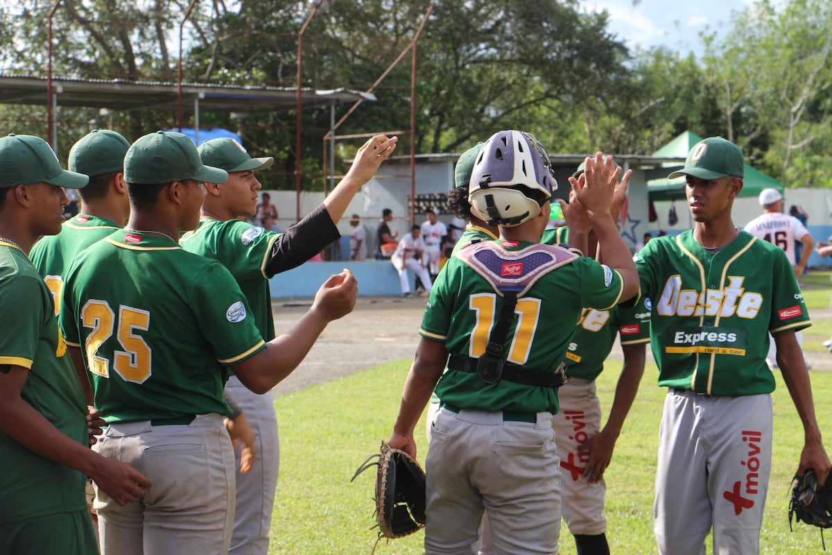 Coclé y Panamá Oeste buscan poner contra la pared a sus rivales esta noche