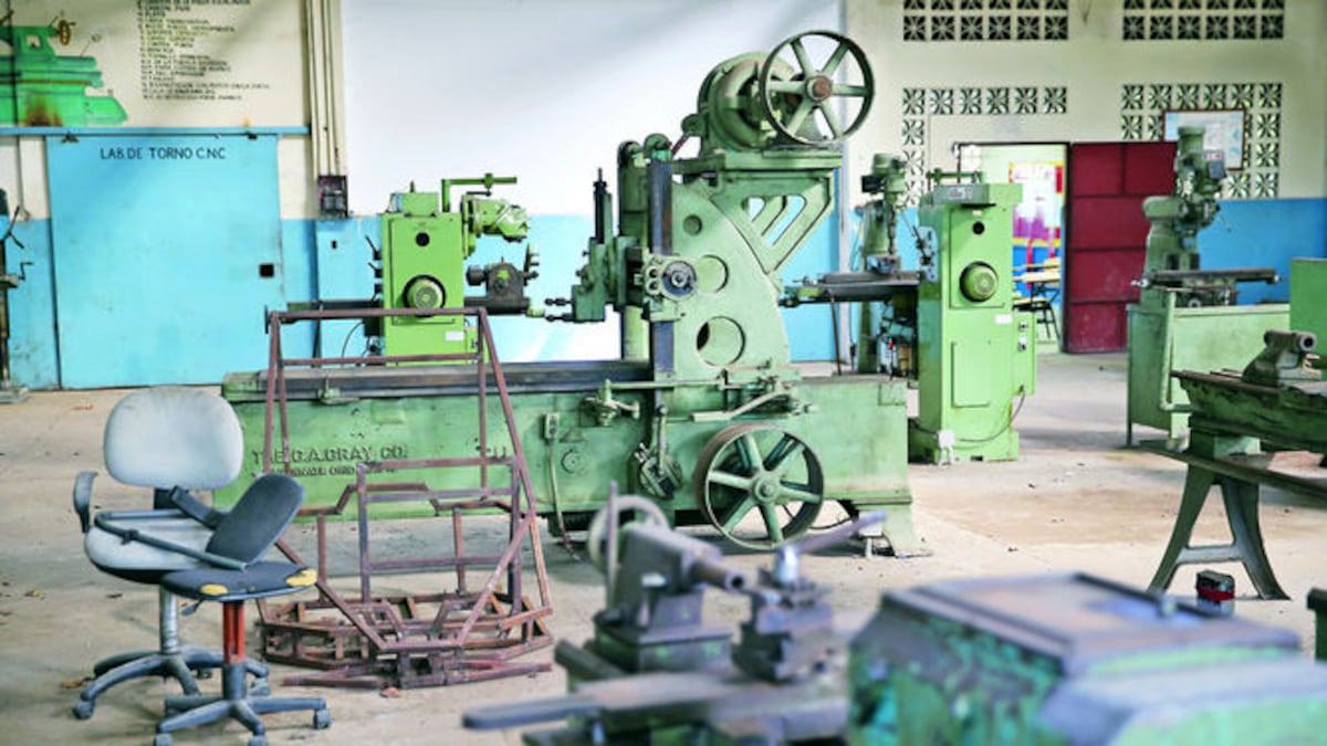 Blog. El Artes y Oficios a 113 años de su fundación