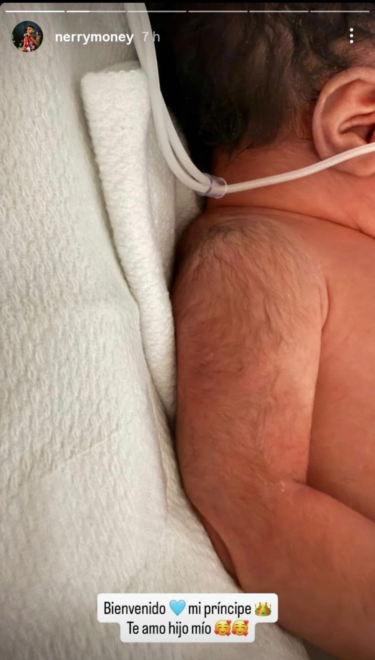 Nerry Money enternece a todos con la primera imagen de su bebé