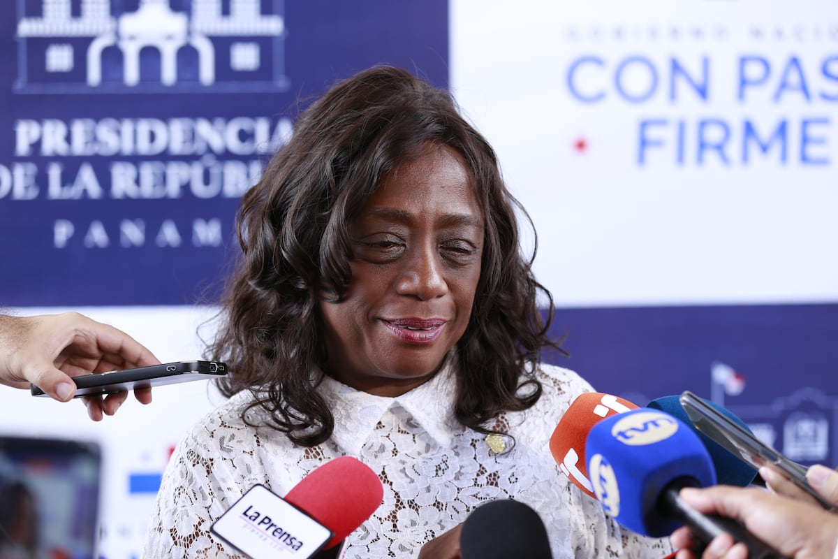 Docente se encadena por segunda vez en sede de Meduca