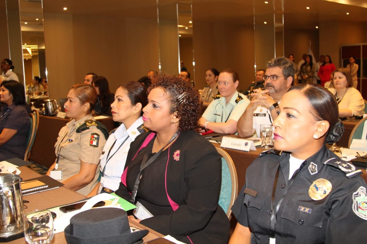 Crece la presencia femenina en los estamentos de seguridad en Panamá