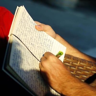 Lámina #30. Tu Patria, tu Historia: Darío Herrera: La voz poética que rompió moldes en la literatura panameña