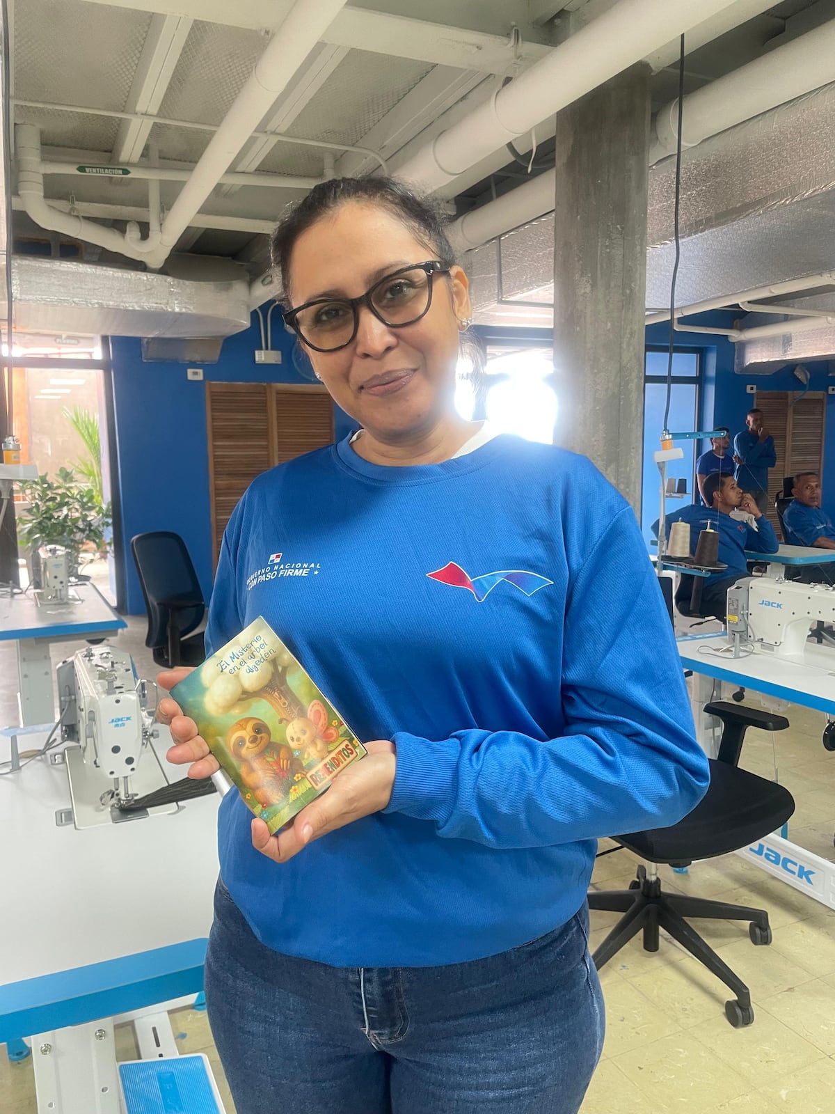 ‘Esta es mi segunda oportunidad’: privados de libertad renacen con el primer Centro de costura