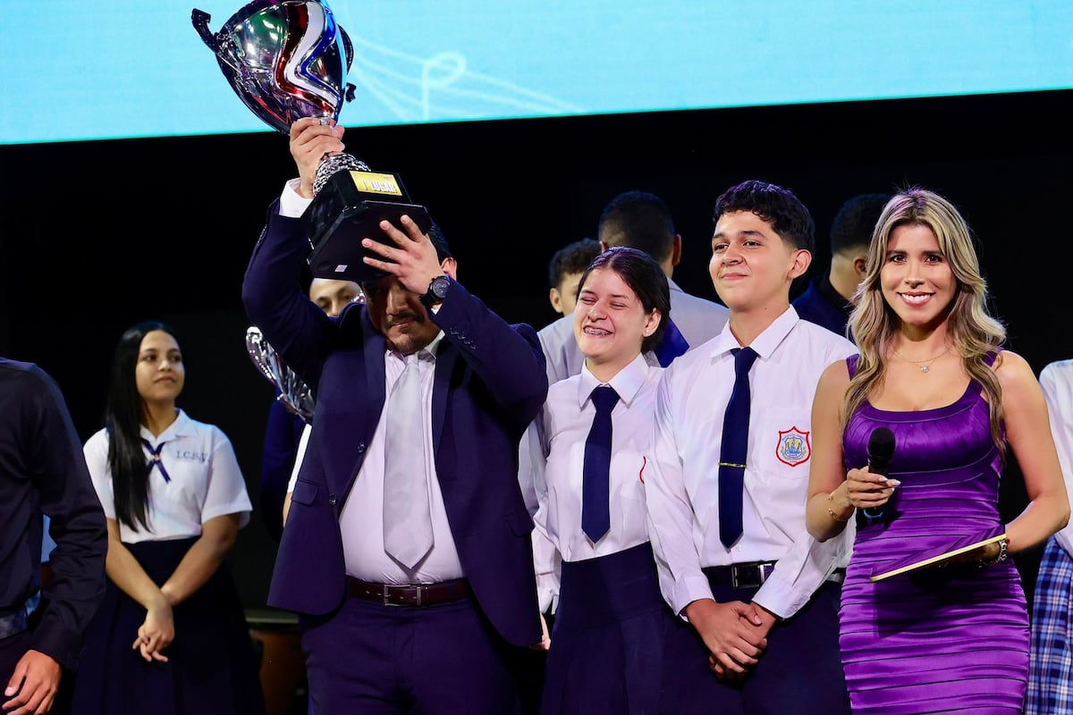 Instituto Urracá arrasa en la gala de bandas Meduca 2025