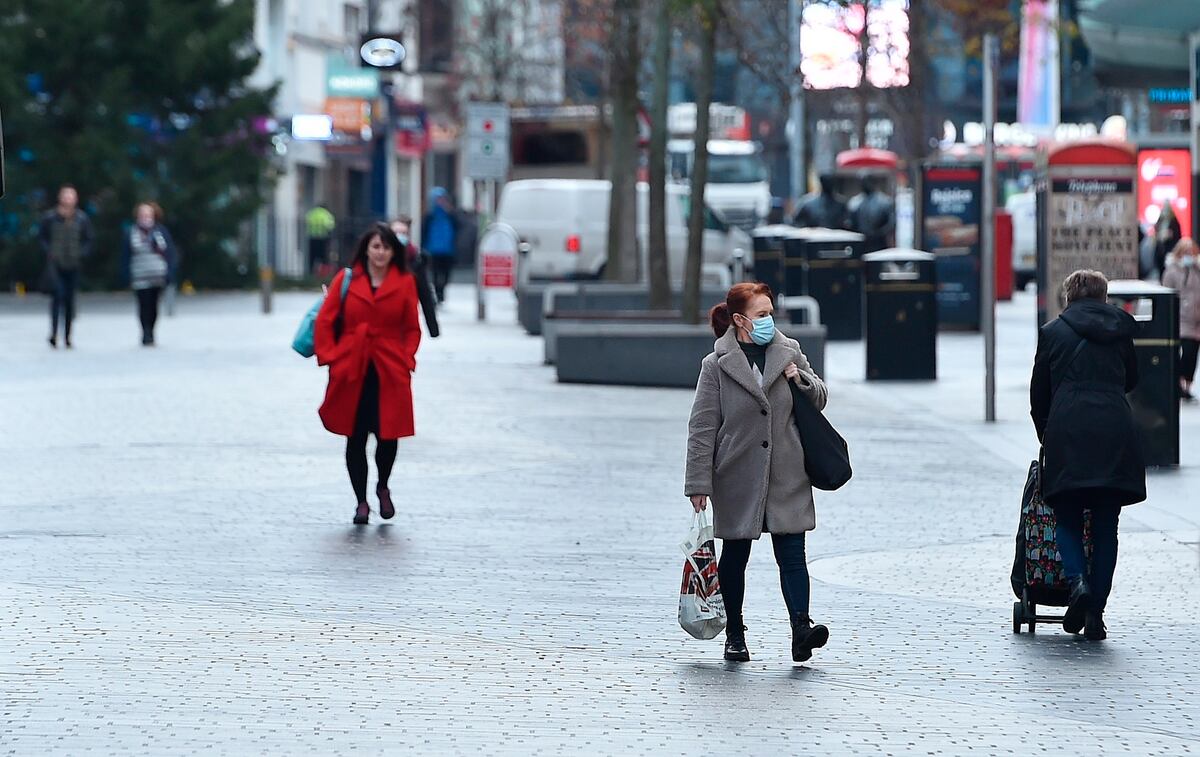 Reino Unido confía en poder vacunar a trece millones de personas para febrero