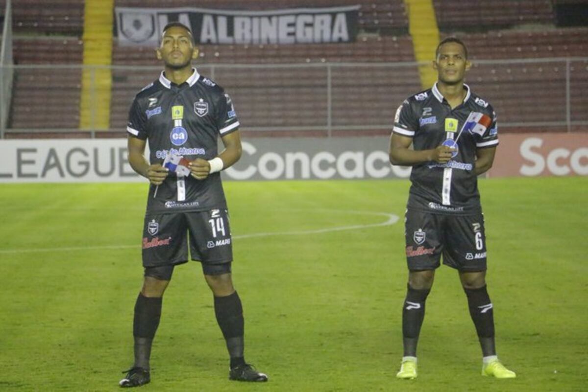 Con gol de penal a los 90 minutos Forge de Canadá eliminó a Tauro. Video