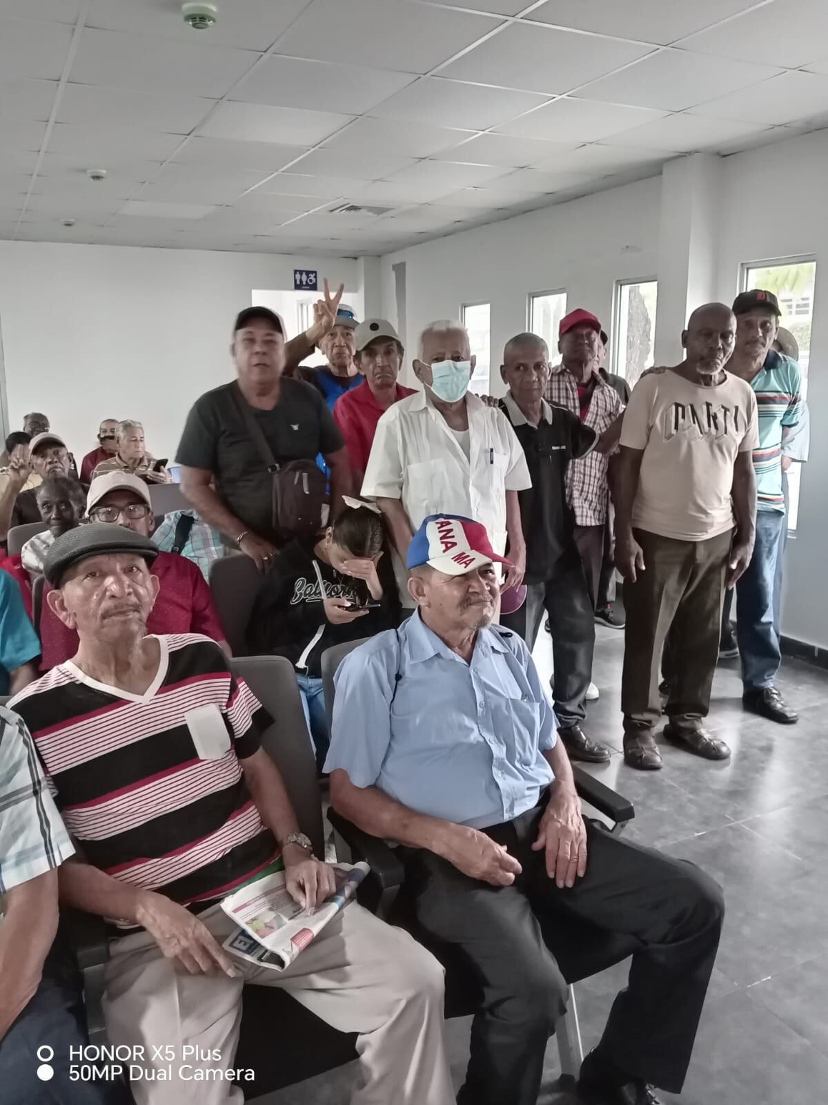 Coordinadora Fecha logra presentar proyecto en la Asamblea Nacional para subir pensiones en Panamá