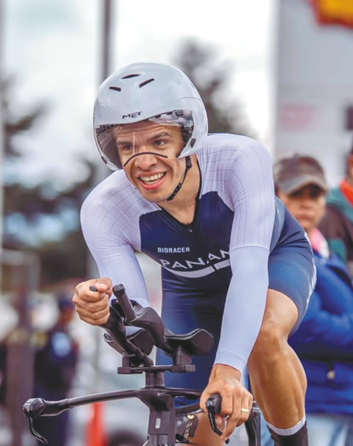 Archibold se viste de gala y su salto a Europa es oficial