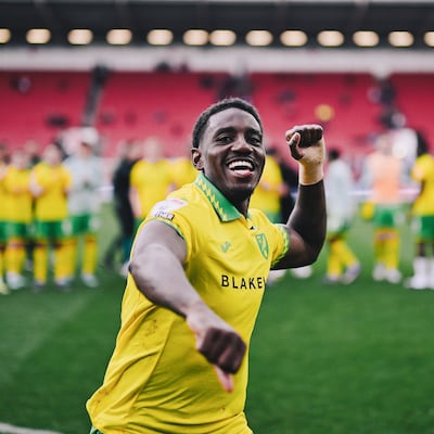 José Córdoba anota y Norwich sacude al Bristol en remontada