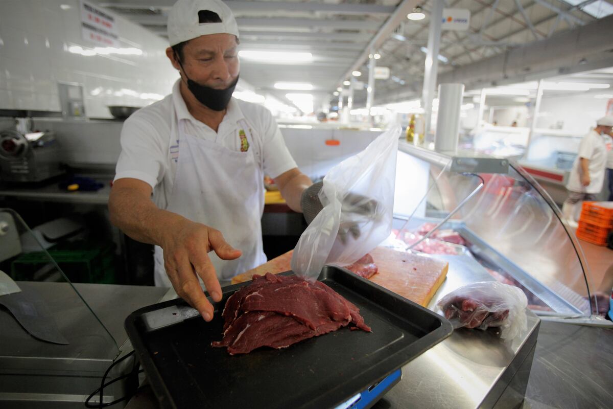 En la mesa hay un ‘monólogo delirante’, asegura presidente de la Conep