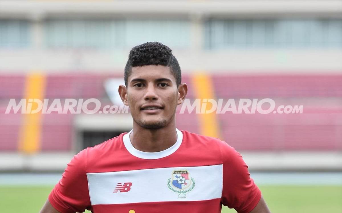 Gary Stempel convoca nuevos talentos para amistoso con Ecuador