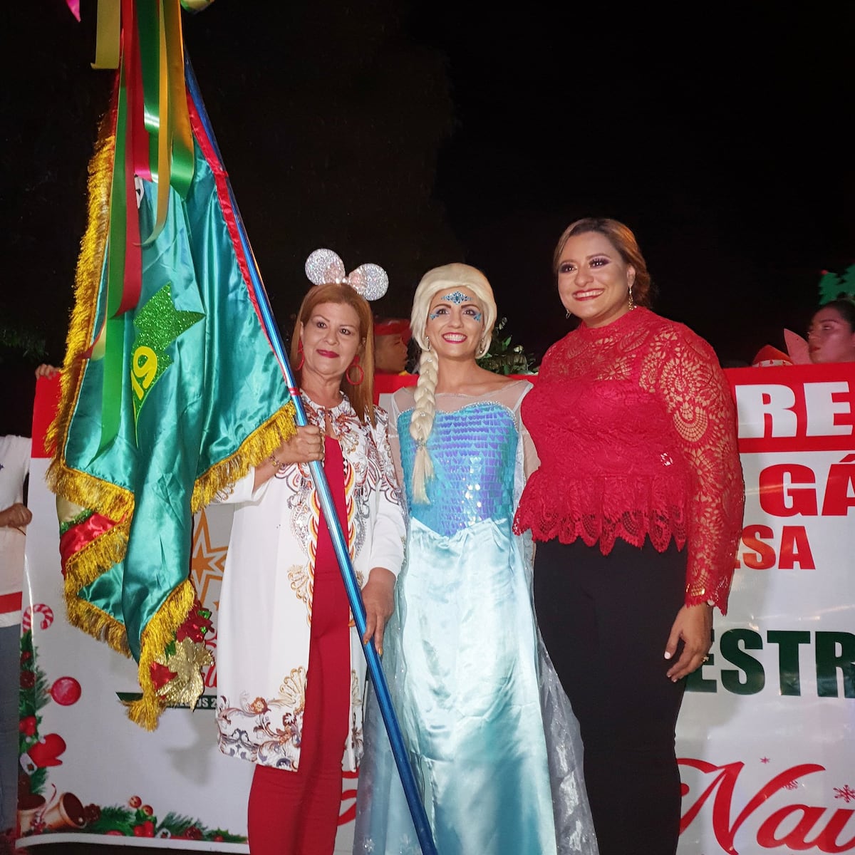 Llueven elogios. Diputada se viste como personaje de ‘Frozen’ +Fotos