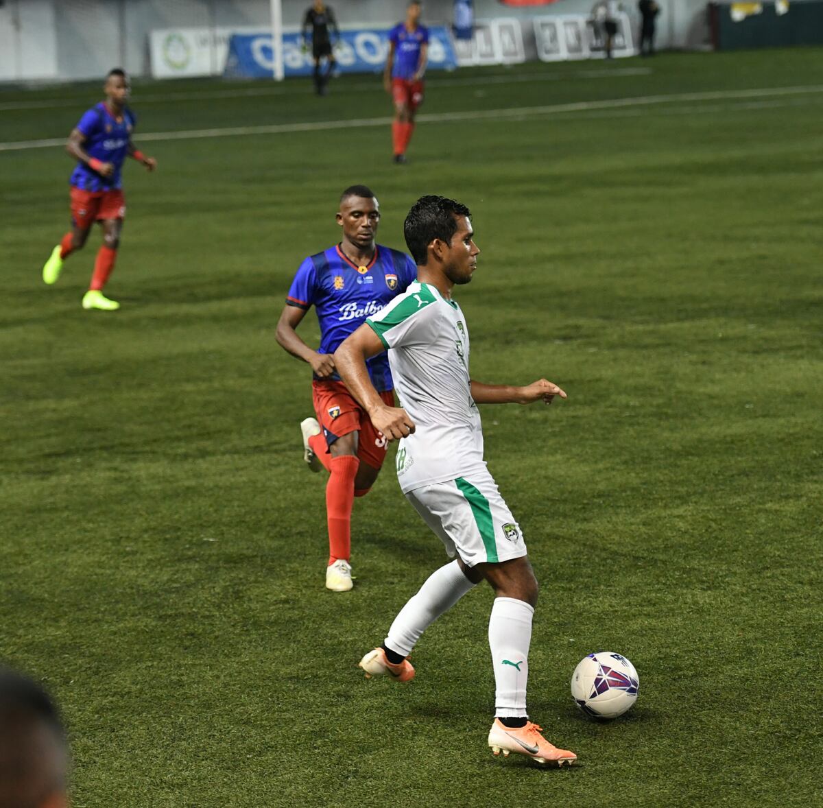 Pimentel y Rodríguez le dan la primera estocada al Plaza Amador