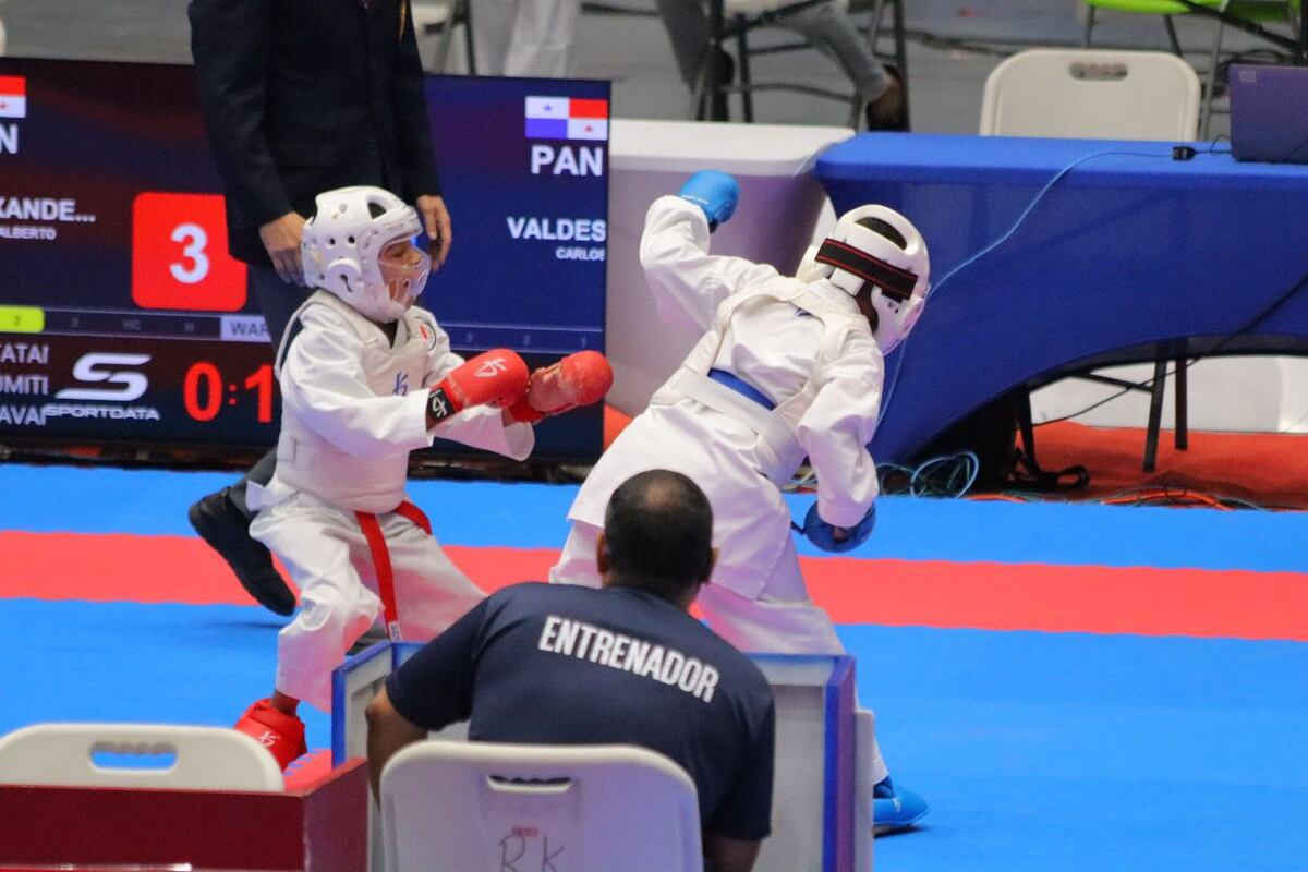 ¡Carlos Valdés, la promesa del karate panameño! Campeón nacional en Kumite
