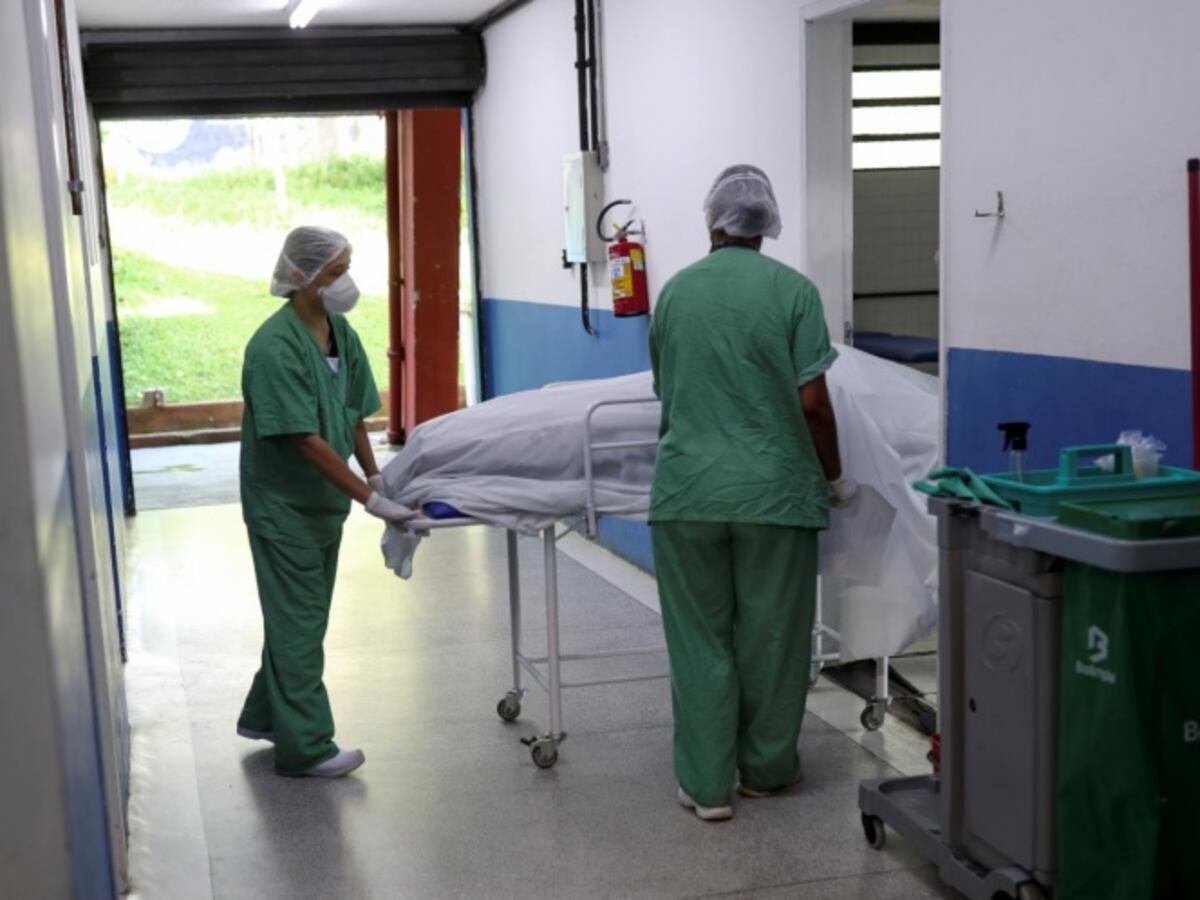 ‘Variante brasileña P1 está mutando y podría ser más peligrosa’