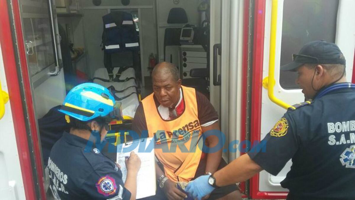 ¡EN ESTADO CRÍTICO! Señora de 59 años tras explosión subterránea en Santa Ana 