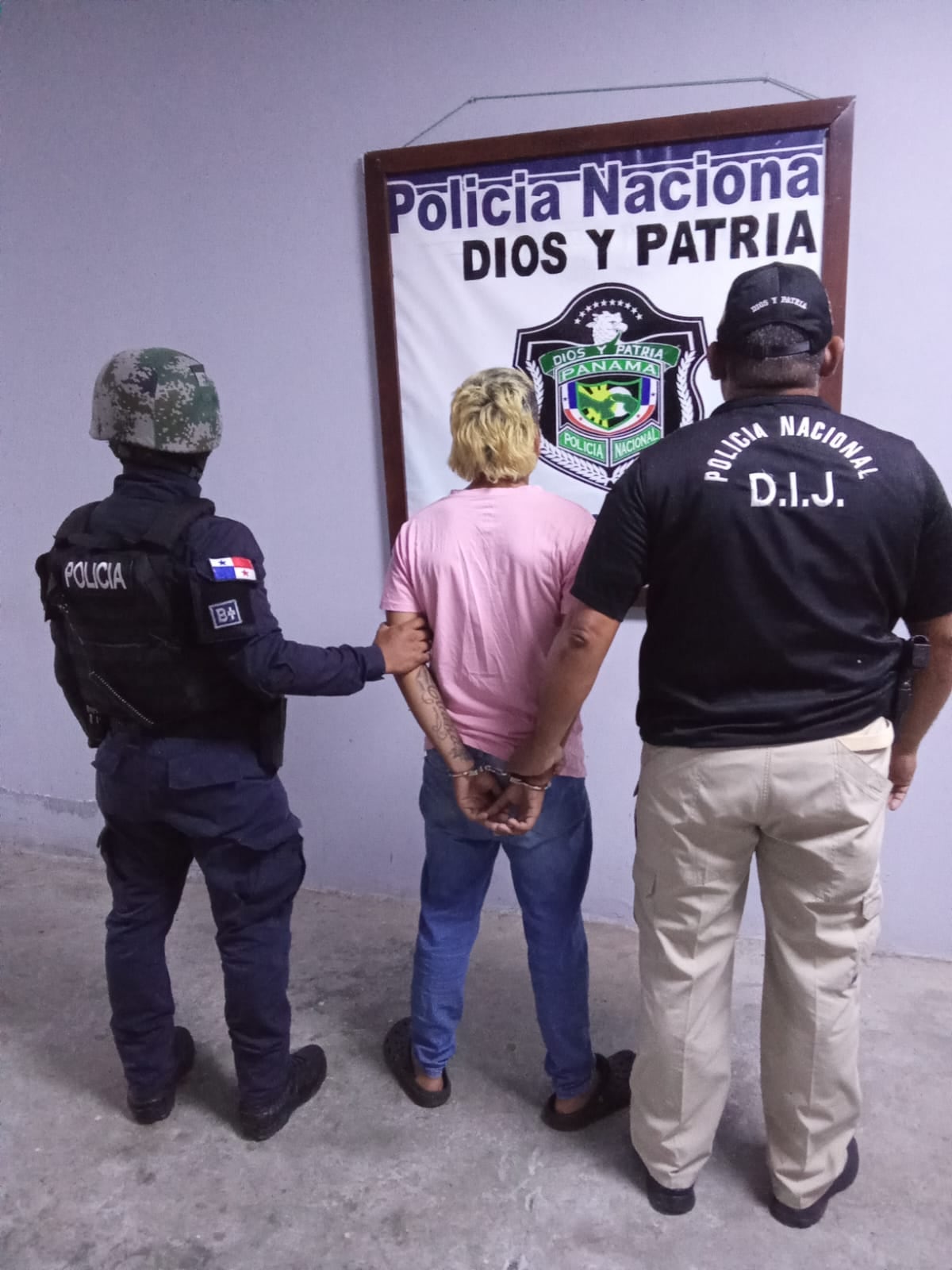Con disfraz de ley: Capturan a grupo que se hacía pasar por policías para robar