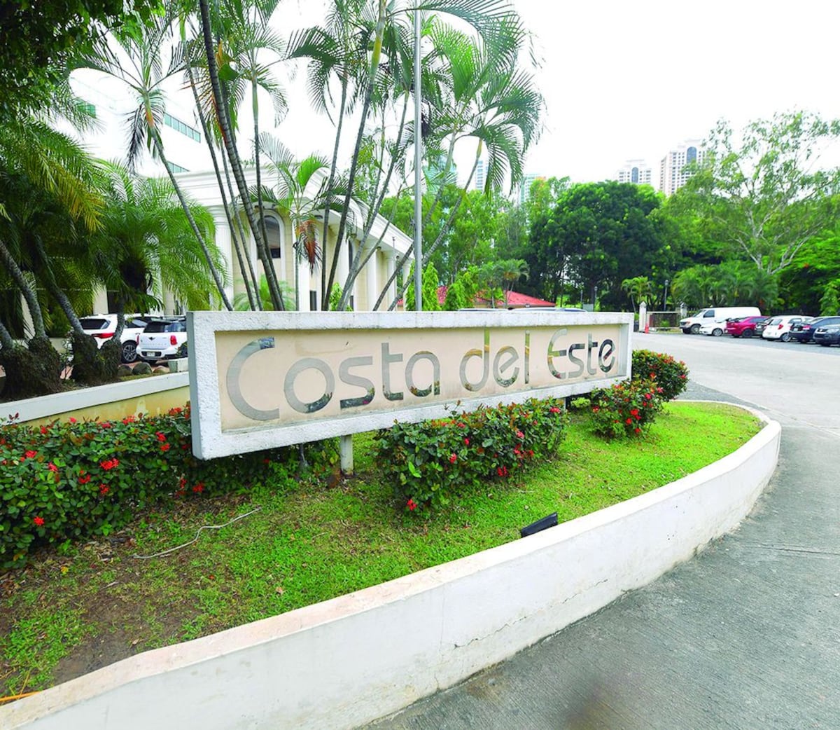 San Martín y Costa del Este, dos realidades en la misma metrópoli