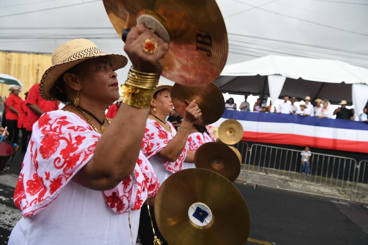 San Miguelito celebra el 28 de Noviembre con ritmo, tradición y mucho glamour