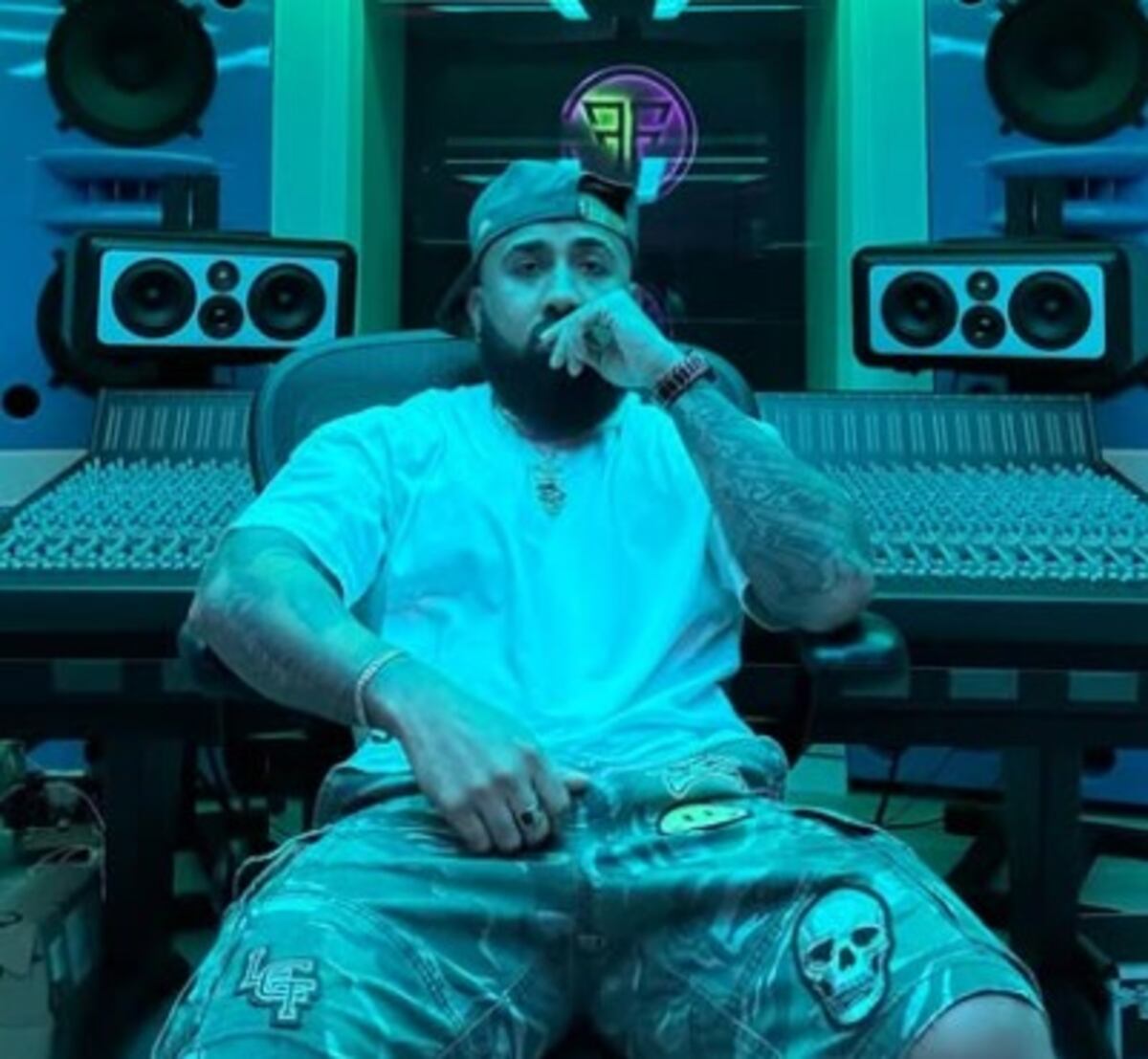 K4G tira la piedra sin nombrar a nadie: ‘Tú sigue en lo tuyo, amiguita’