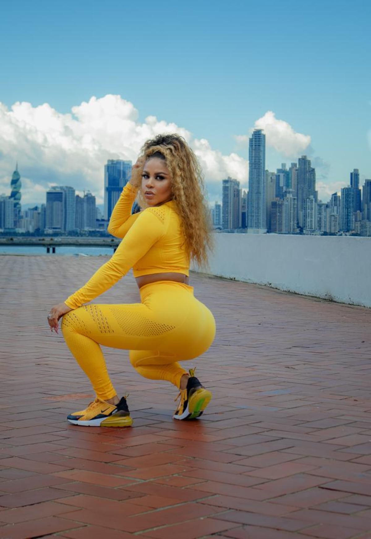 Se alista para una gira por los Estados Unidos. La Willa Demphra se reactiva y va al encuentro con sus fanáticos