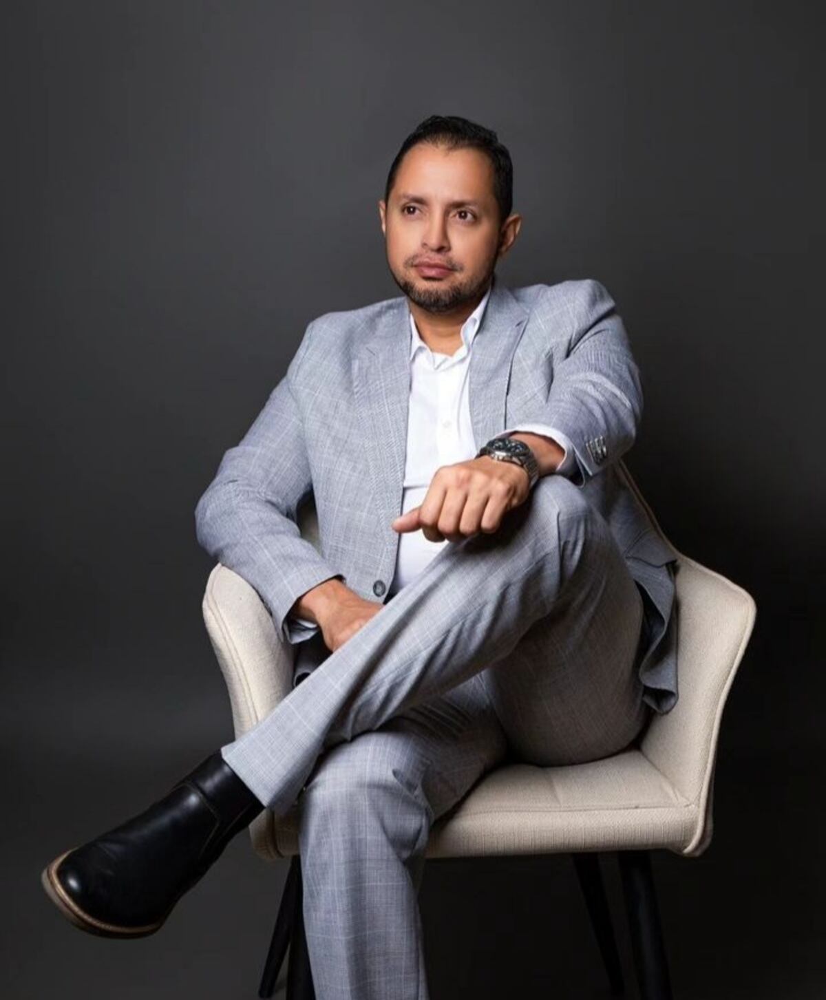 Ex de Joseline Pinto asegura que el lobo siempre será el malo si solo escuchan a Caperucita 