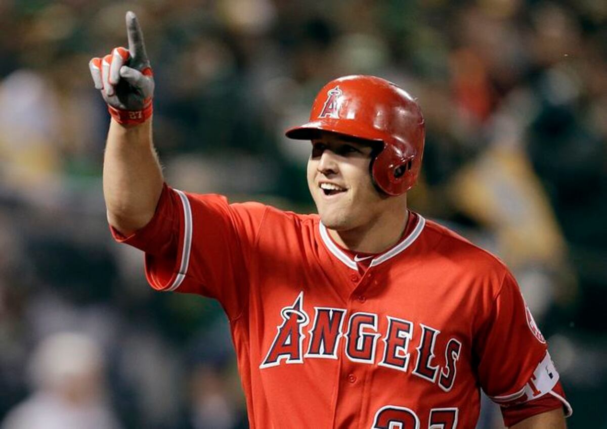 La botó del parque. Mike Trout firmó el contrato más lucrativo de la historia