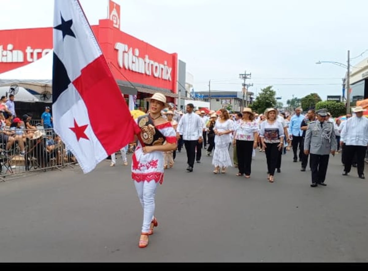 Santiagueños celebran su Grito de Adhesión a la Gesta Separatista
