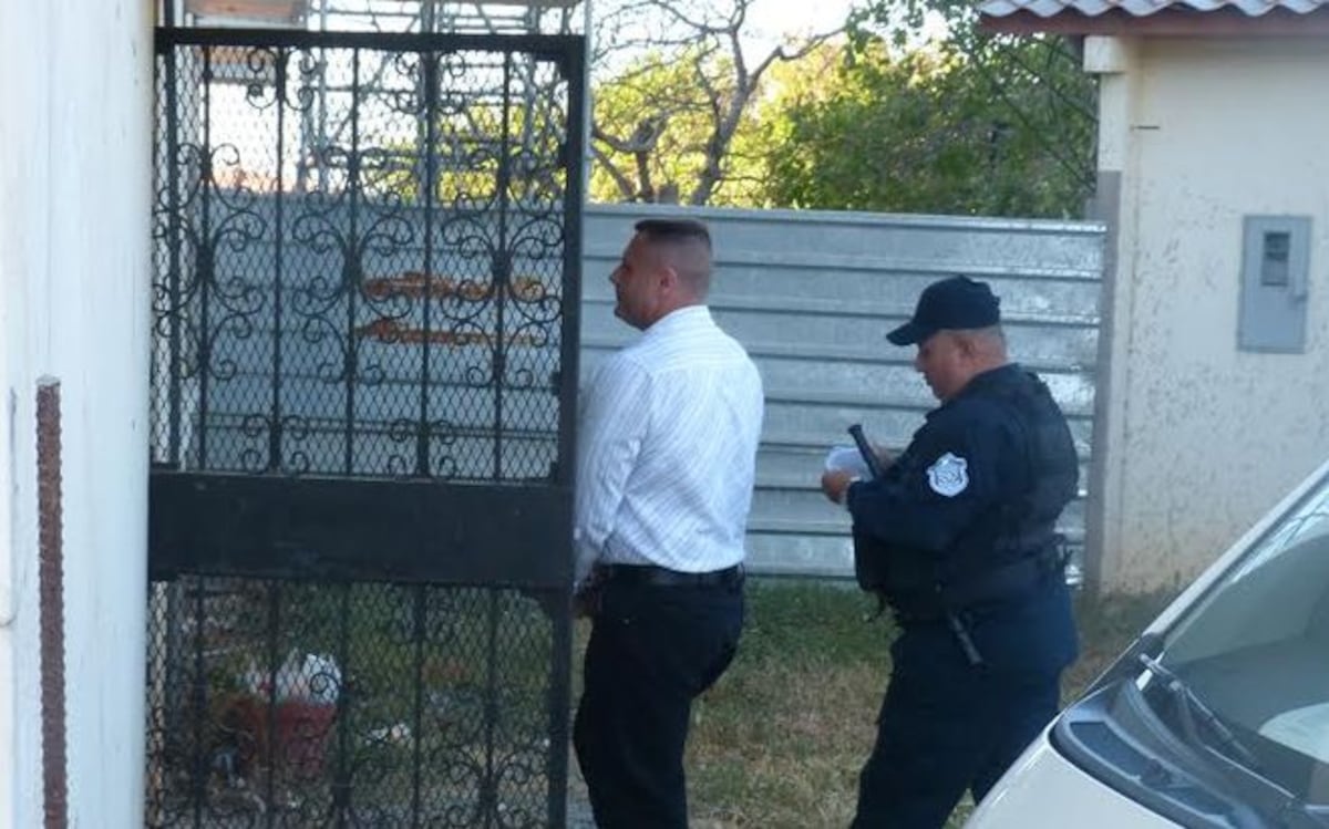 5 MACABROS HOMICIDIOS Y SE RÍE. Wild Bill y su ex a la silla de los acusados